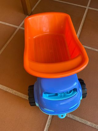 Camión de juguete