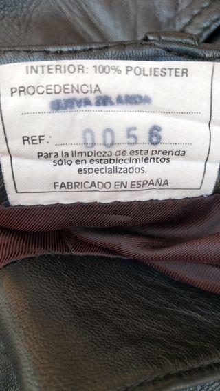 Pantalón de piel 