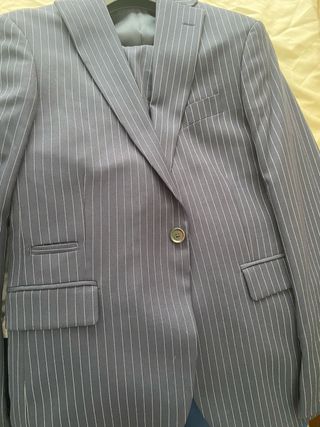 Traje azul marino hombre Zara