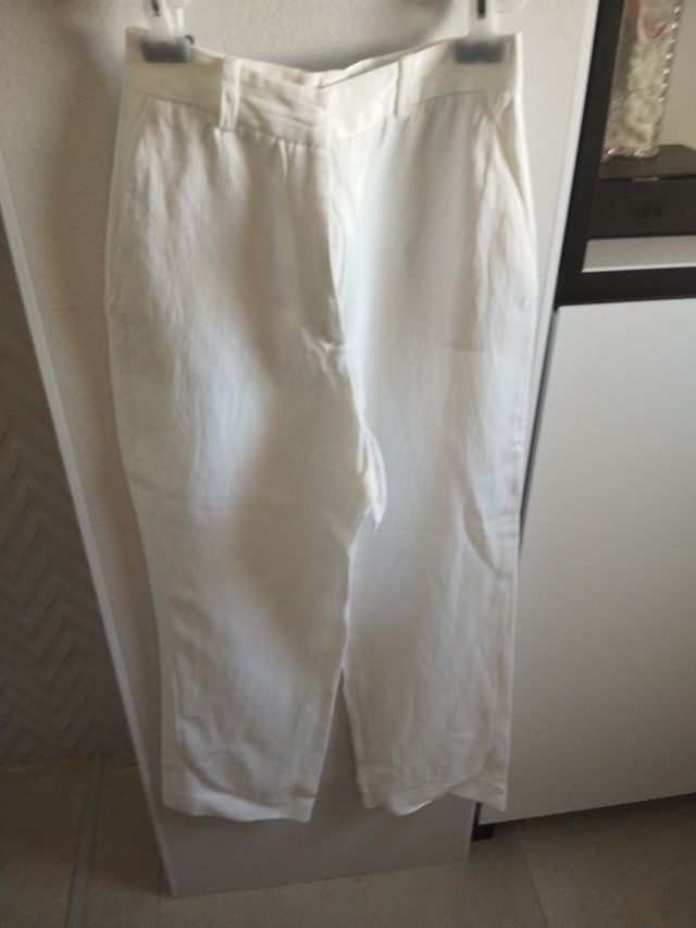 Pantalón blanco tipo seda