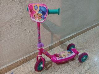 Patinete tres ruedas infantil