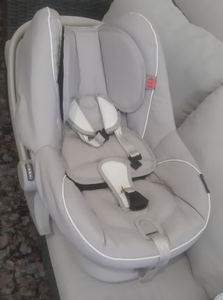 Conjunto bebecar silla, cuco y masicosi.