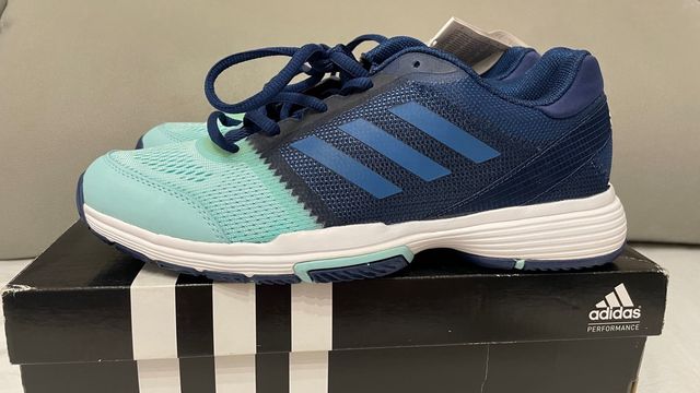 Zapatillas adidas performance talla 41 y medio