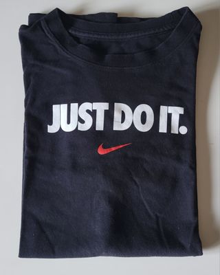 Camiseta NIKE