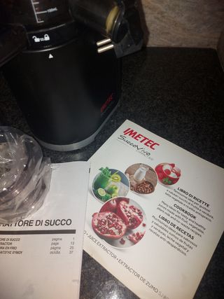 Estrattore di succo Imetec