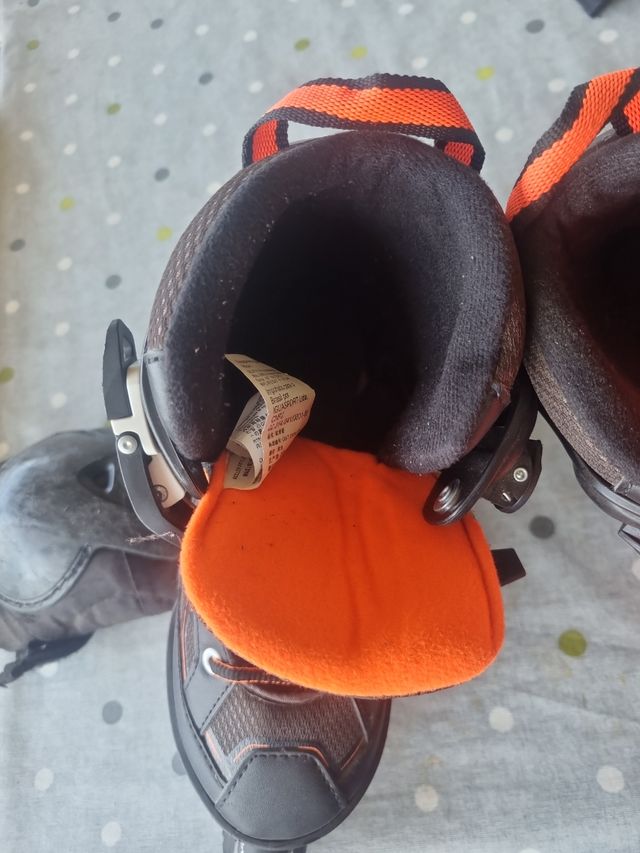 Patines Oxelo linea + casco+ 2 juegos Protecciones