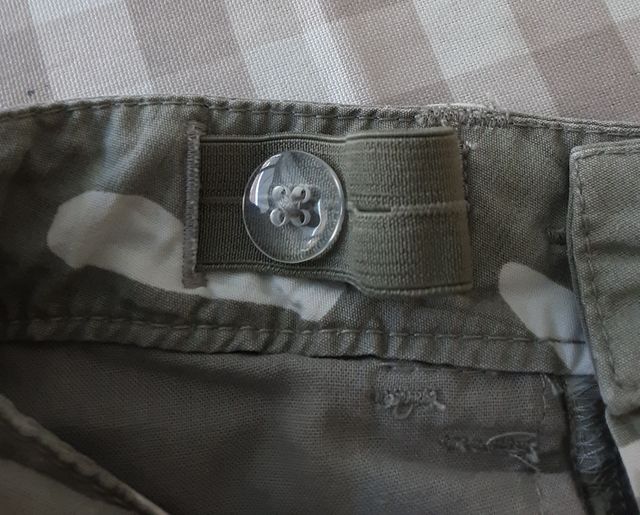 Pantalones niña 6-7 años.