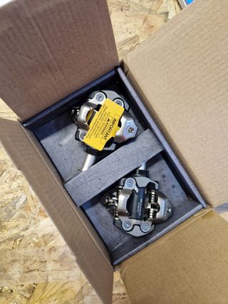 Pedales shimano Deore Xt + ejes Ti
