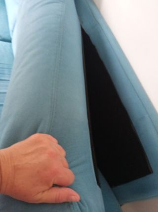 Sofa tres plazas+ puff y reposacabezas