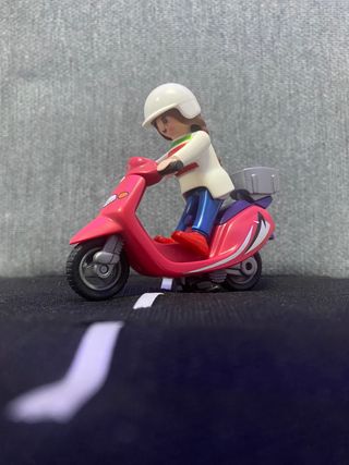Moto playmobil girl 9084