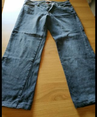 Pantalón vaquero talla 44