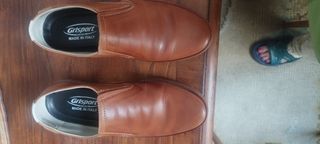 Zapatos preciosos pikolinos.