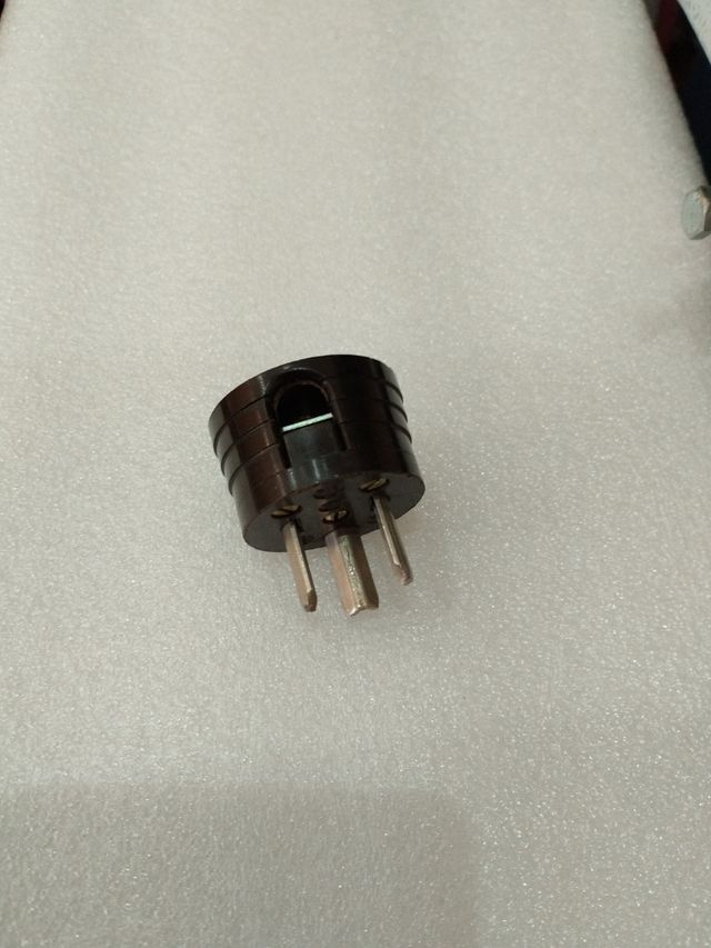 Clavija enchufe vintage