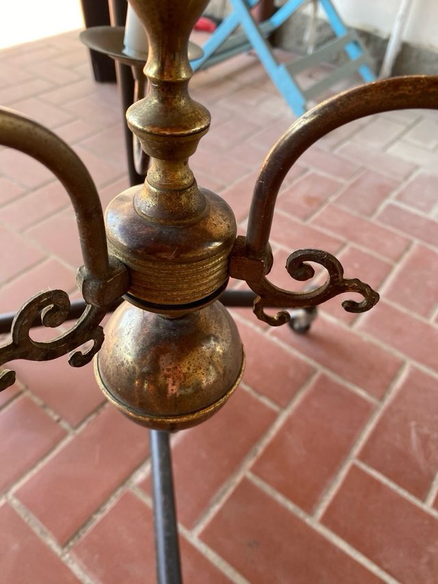 Lampadario vintage in ottone