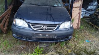 Toyota Avensis 2002