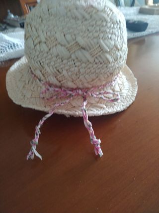 Gorro con lazo rosa