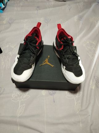 ZAPATILLAS JORDAN STAY LOYAL 2