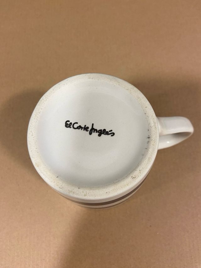 Taza pintada a mano