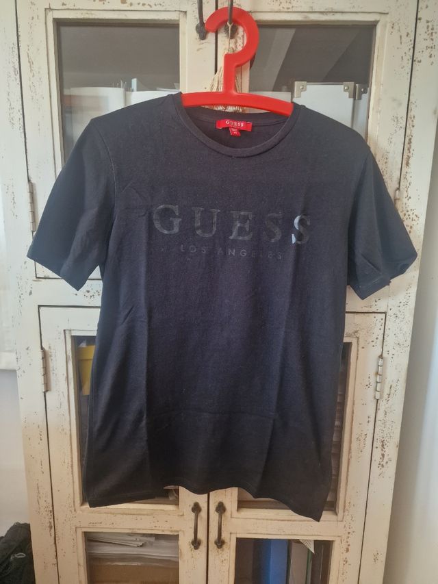 Camiseta GUESS
