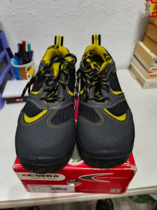 Zapatos de seguridad cofra 39