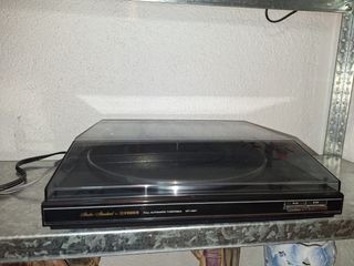 Gira / toca discos vinilo años 80