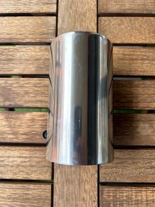 Embellecedor cola escape 6cm