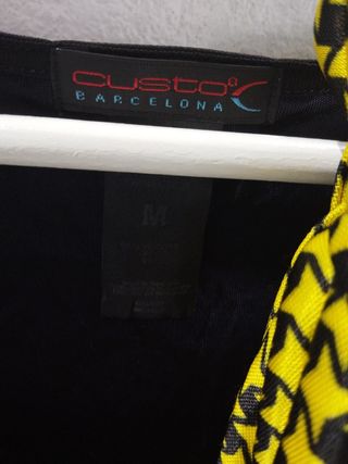 Camisola ,vestido de Custo Barceló