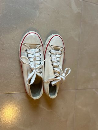 Zapatillas blancas