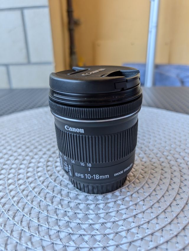 Kit Canon 1100D marrone + 10-18 mm