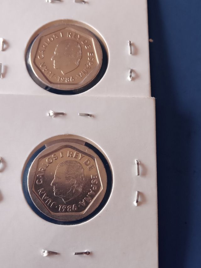 200 pesetas 1986.1 normal y otra variant