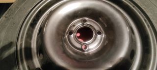 NEUMATICO Y LLANTA 185/65 SIN USAR