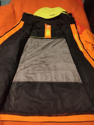 CHAQUETA HELLY HANSEN