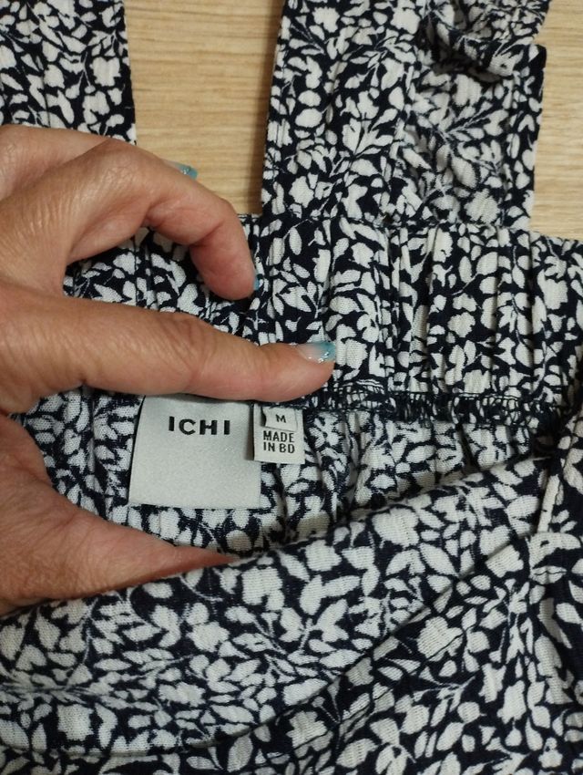 Camiseta tirantes estampada