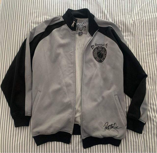 Pass the roc chaqueta basket hip hop