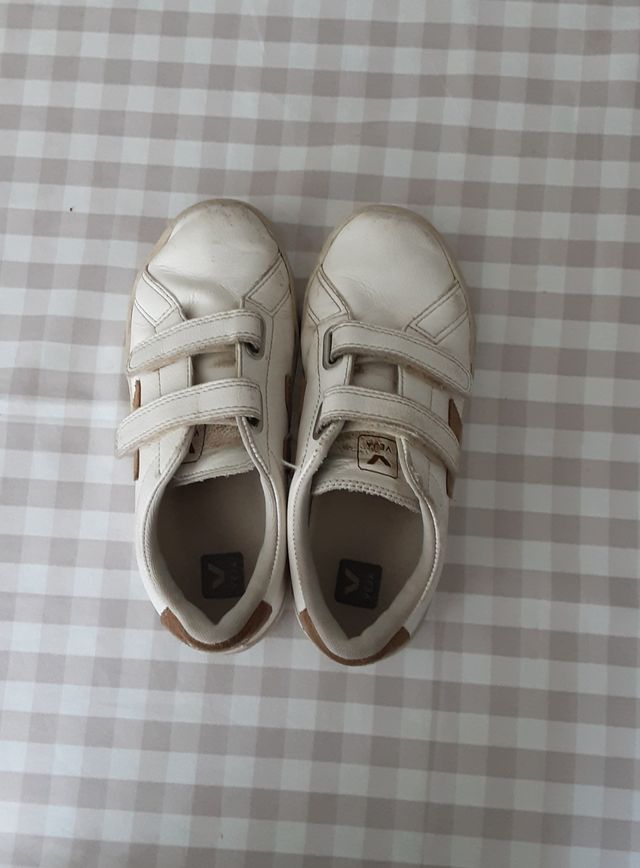 Zapatillas Veja niña talla 34