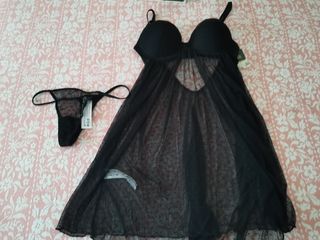 Conjunto camisón y tanga a estrenar 