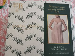 Conjunto camisón y tanga a estrenar 