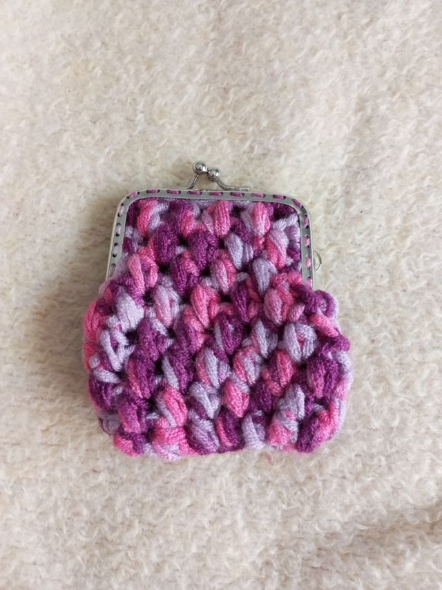 Monedero hecho a mano.