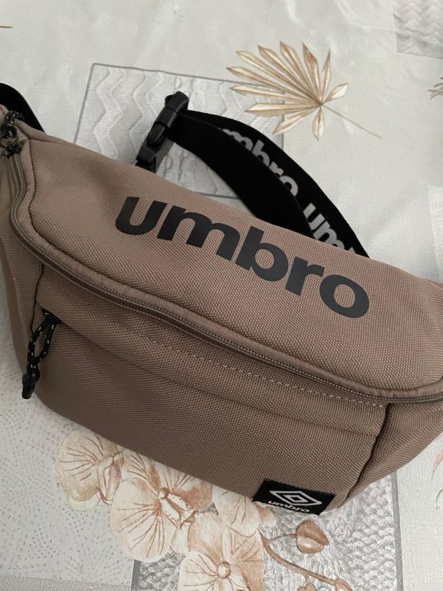 Riñonera umbro