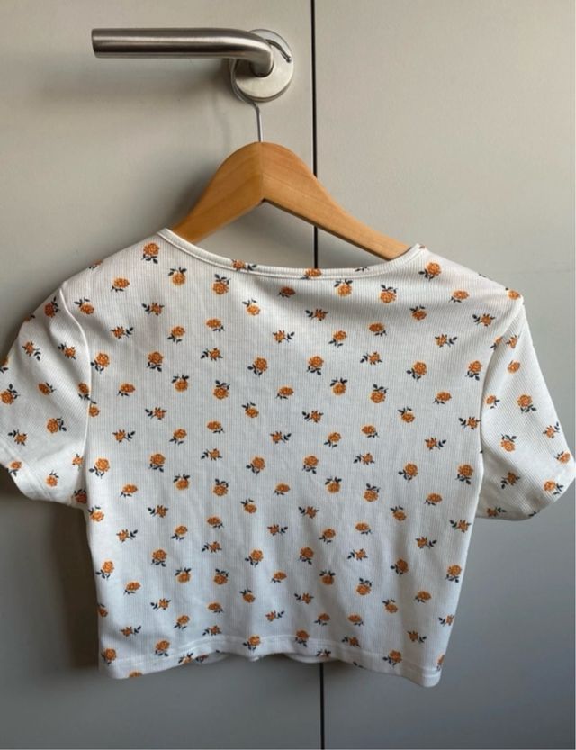 Crop top SHEIN flores M