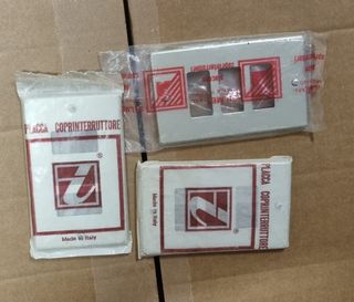 3 Placche copri interruttore 3 moduli 