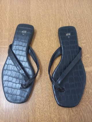 Sandalias Chanclas Negras H&M 36