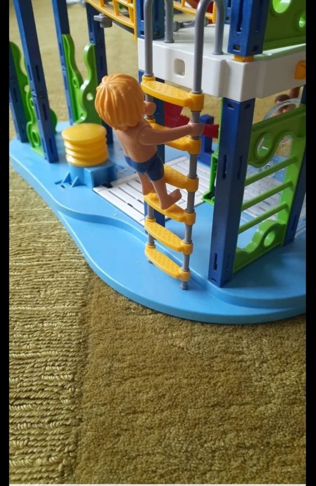 Playmobil zona de juegos acuática  6670