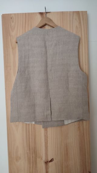chaleco cruzado lino zara indiano