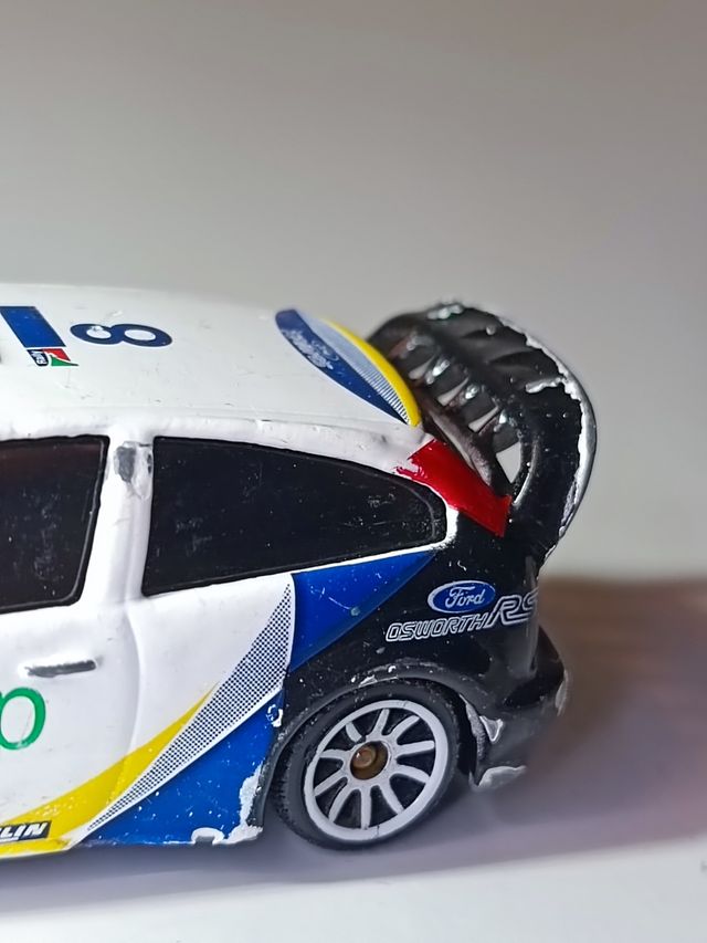 FORD FOCUS WRC 1/64 MAJORETTE