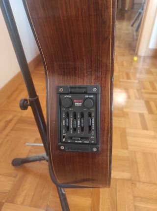 Guitarra zurda Camps 2000E