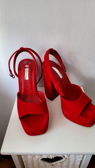 Tacones rojos