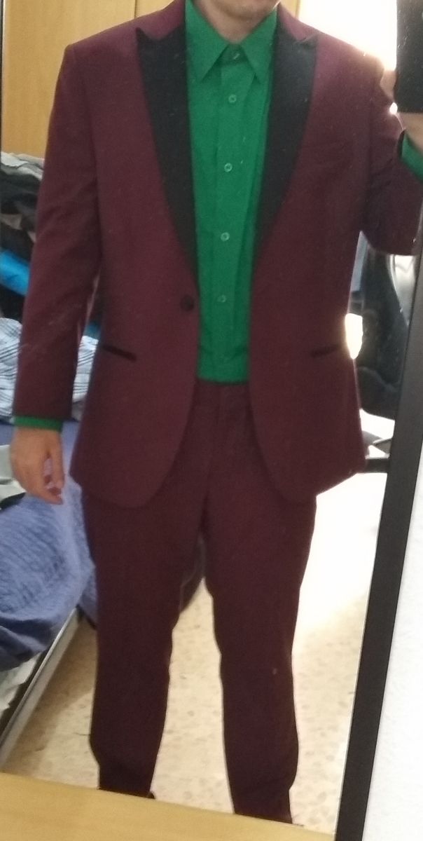 Traje esmoquin vino de hombre