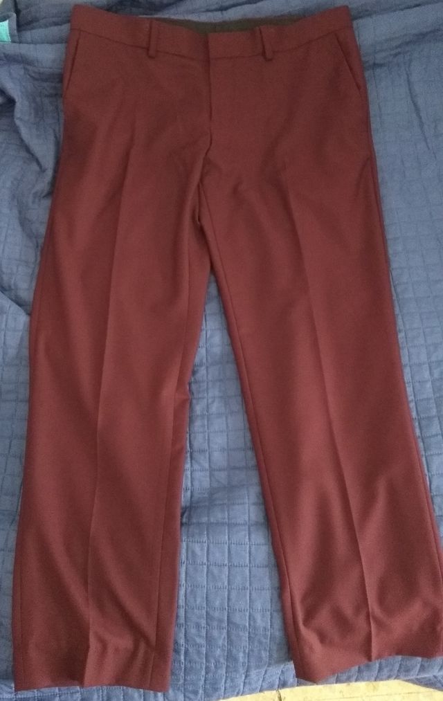 Traje esmoquin vino de hombre