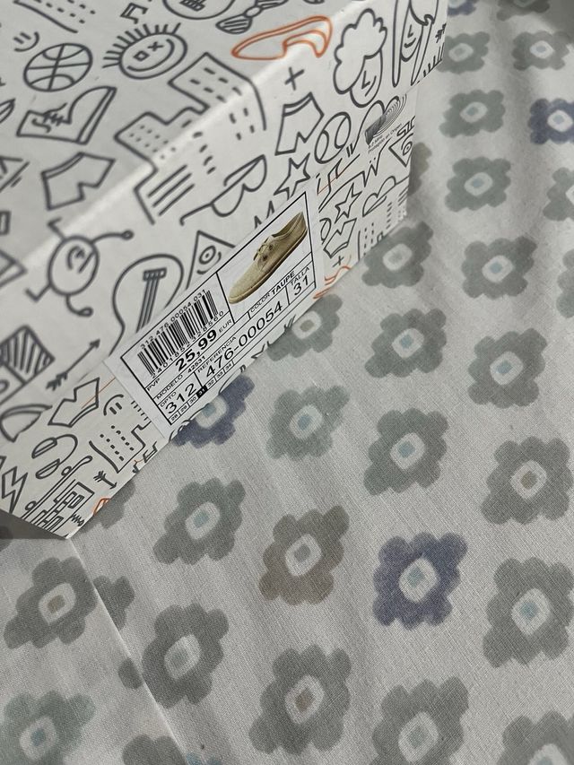 alpargatas Blucher con cordones de niño